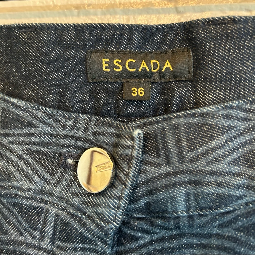 ESCADA Jeans - Picture 6 of 8